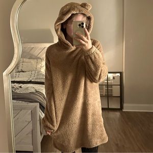 Fluffy hooded teddy bear sweater